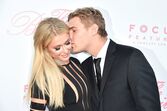 Paris Hilton, Chris Zylka