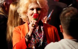 A 'selfie' de Lili Caneças e Mário Centeno está a ser considerada "a foto do ano"