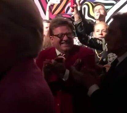 Herman encontrou Madonna na festa do namorado de Valentino e quis falar-lhe das raízes do cabelo
