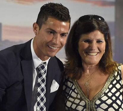 Dolores Aveiro 'sofre muito' e é obrigada a 'tomar calmantes', revela Ronaldo