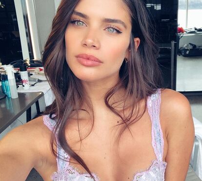 Anjos da Victoria's Secret divertem-se em sessão louca nas Bahamas 