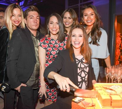 Serginho arrasa Joana Madeira por causa das maminhas... e acaba a apalpá-las em direto na TVI