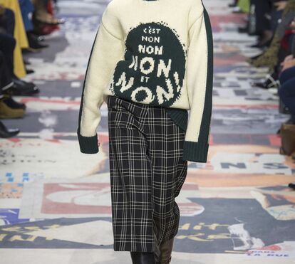 Mulheres, de novo, protagonistas no desfile Dior