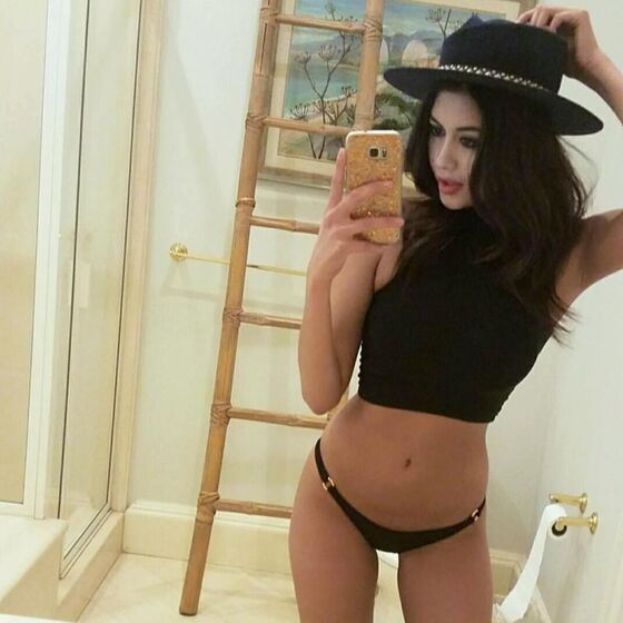 Miranda Vee, Gigi Hadid, Bella Hadid, Mohamed Hadid, acusado, violação