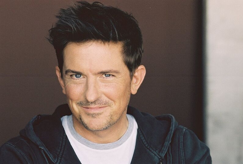 Charlie Schlatter e Jennifer Aniston