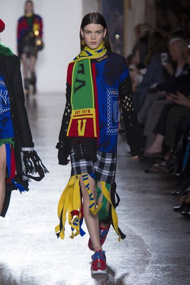  Versace, Milan Fashion Week, Scottish chic
