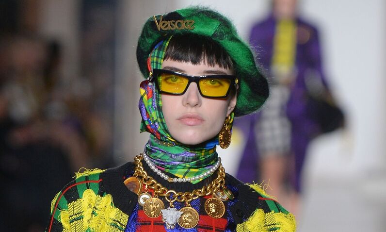  Versace, Milan Fashion Week, Scottish chic