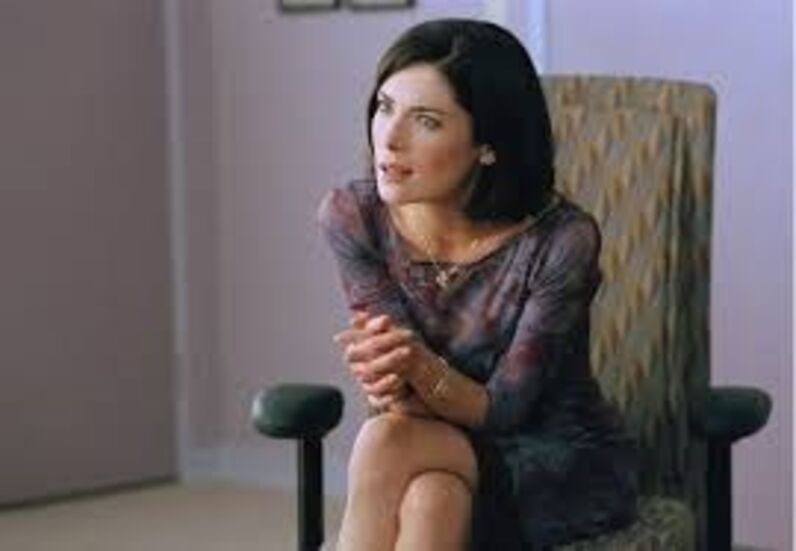 Lara Flynn Boyle