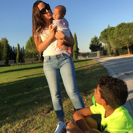 Ivana com Mateo e Cristianinho