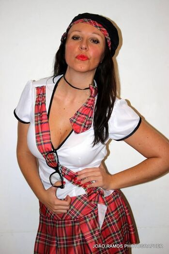 A fotos escaldantes da antiga virgem que agora está na 'Casa dos Segredos'