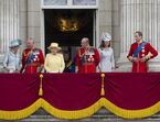 Príncipe Carlos, Reino Unido, William, Isabel II