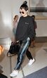 street style, sporty pants 