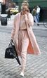 street style, sporty pants 