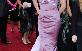 Os 45 piores looks da cerimónia dos Óscares ao longo dos anos