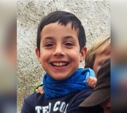 Corpo do menino de 8 anos desaparecido em Espanha encontrado na mala do carro da 'madrasta'