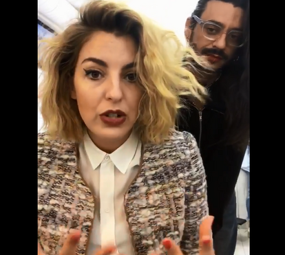 Elma Aveiro em noite louca com 'amigo misterioso'. Irmã de Cristiano Ronaldo leva discoteca ao delírio com twerk atrevido