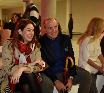 Margarida Marinho mostra amor ao lado do namorado