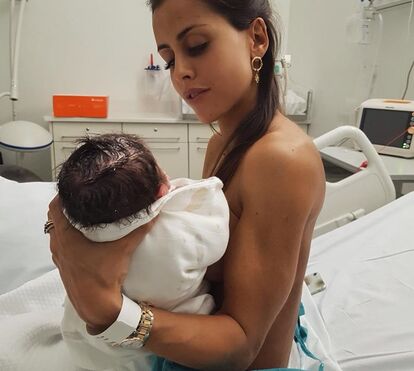 Filha mais nova de Carolina Patrocínio faz 1 mês: as fotos mais amorosas da bebé Carolina