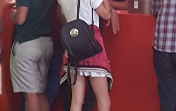 Victoria Guerra e namorado
