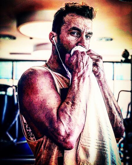 Renato Godinho, ator, sic, espelho d'água, vidas opostas, hospital, operação, cirurgia