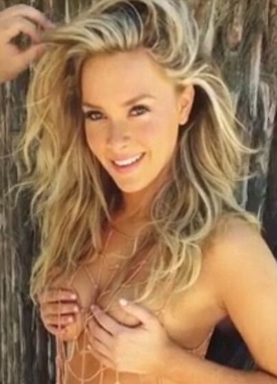 Camille Kostek, Haley Kalil 