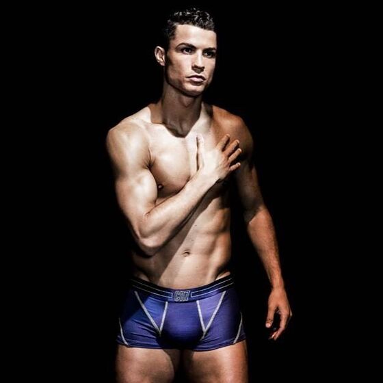 Cristiano Ronaldo, despido, cuecas, lingerie, nu, real madrid