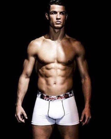 Cristiano Ronaldo, despido, cuecas, lingerie, nu, real madrid
