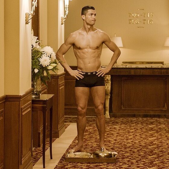 Cristiano Ronaldo, despido, cuecas, lingerie, nu, real madrid