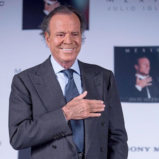 Por onde anda Julio Iglésias?