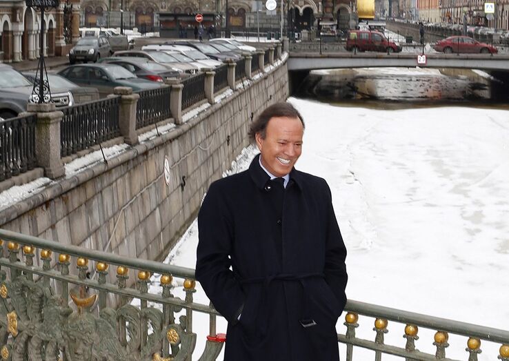 Por onde anda Julio Iglésias?