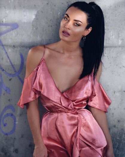 Diana Monteiro, despida, topless, revista, Cristina Ferreira, corpo, nua