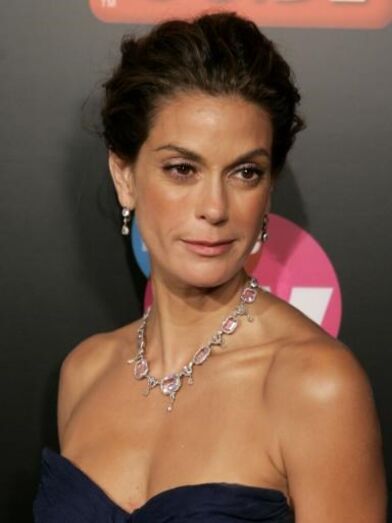 Teri Hatcher
