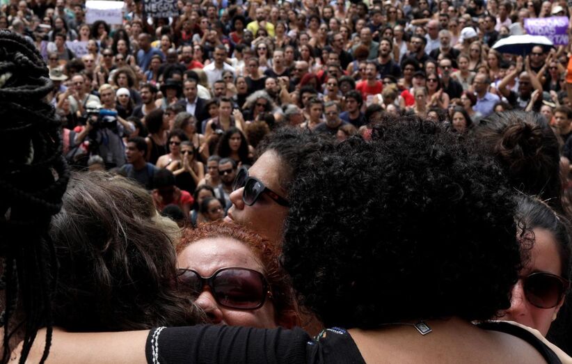 Marielle Franco, vereadora, assassinada, rio de janeiro, brasil, morte, violência, revolta, manifestação popular