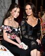 Catherine Zeta-Jones e Carys Douglas