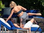 Hailey Baldwin, Bella Hadid