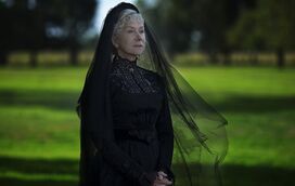 Helen Mirren constrói a casa mais assombrada do mundo