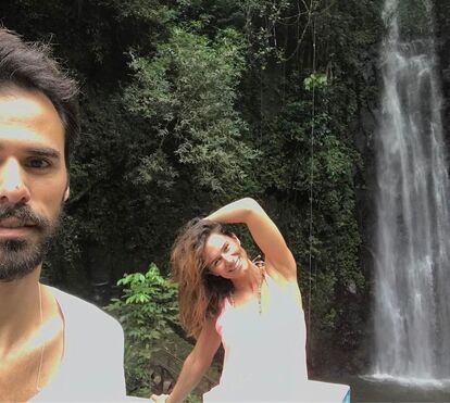 Namorado de Cláudia Vieira mostra-se na intimidade com a atriz