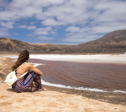 No paraíso em Cabo Verde, Sara Matos não esconde paixão pelo seu 'Pedrocas'