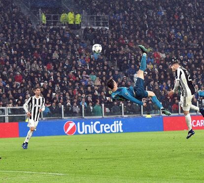 A ESTÁTUA de Ronaldo