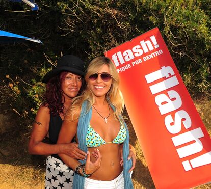 No verão de 2009, a festa FLASH! foi na praia