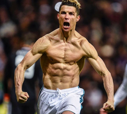 Cristiano Ronaldo dá corpo a super-herói