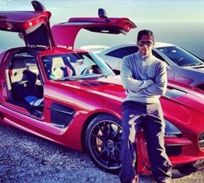Os carros milionários de Lewis Hamilton