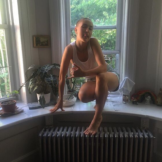 Amigos, Lily-Rose Depp, Walker Bunting