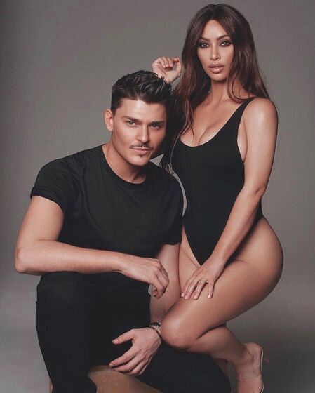 Kim Kardashian, sensual