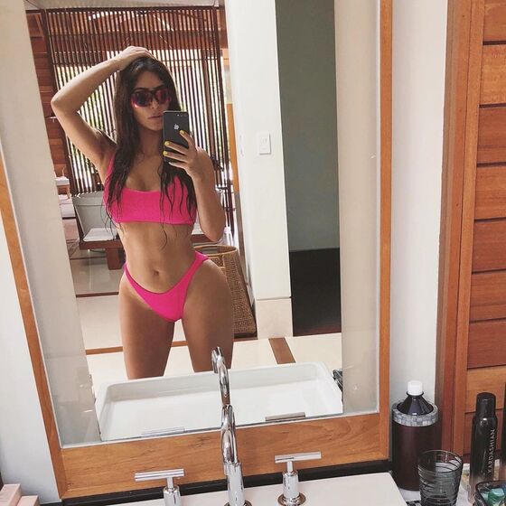 Kim Kardashian, sensual