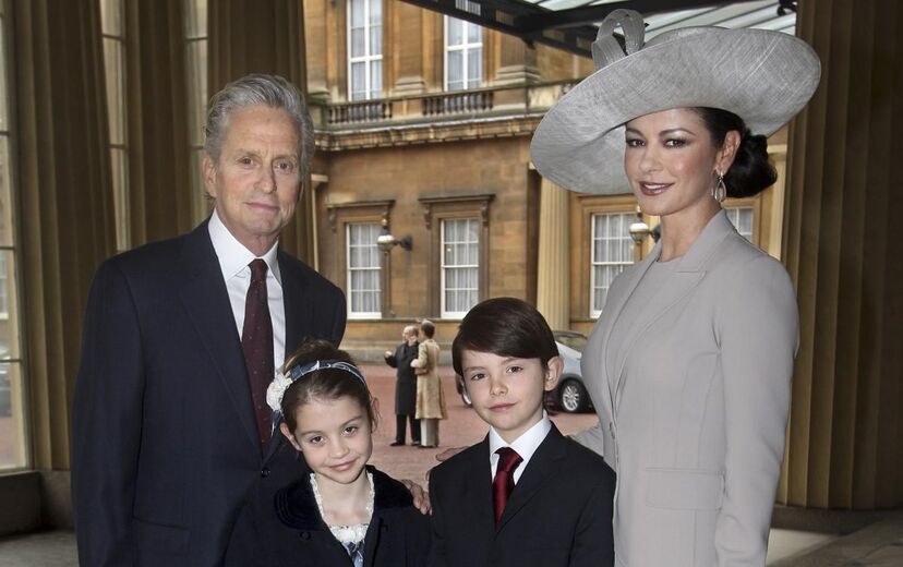 Catherine Zeta-Jones, Michael Douglas, carys Douglas