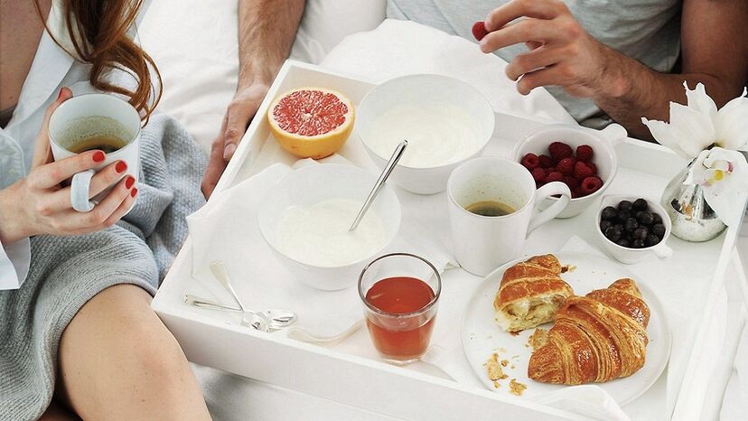 Casal, pequeno-almoço, cama, manhã, amor