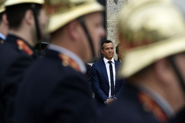 jorge mendes, empresário, solidariedade, ambulância, casa, vítimas dos incêndios, santa comba dão