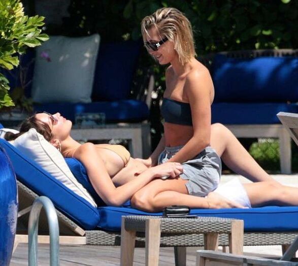 Hailey Baldwin, Bella Hadid