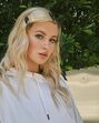 Ireland Baldwin 